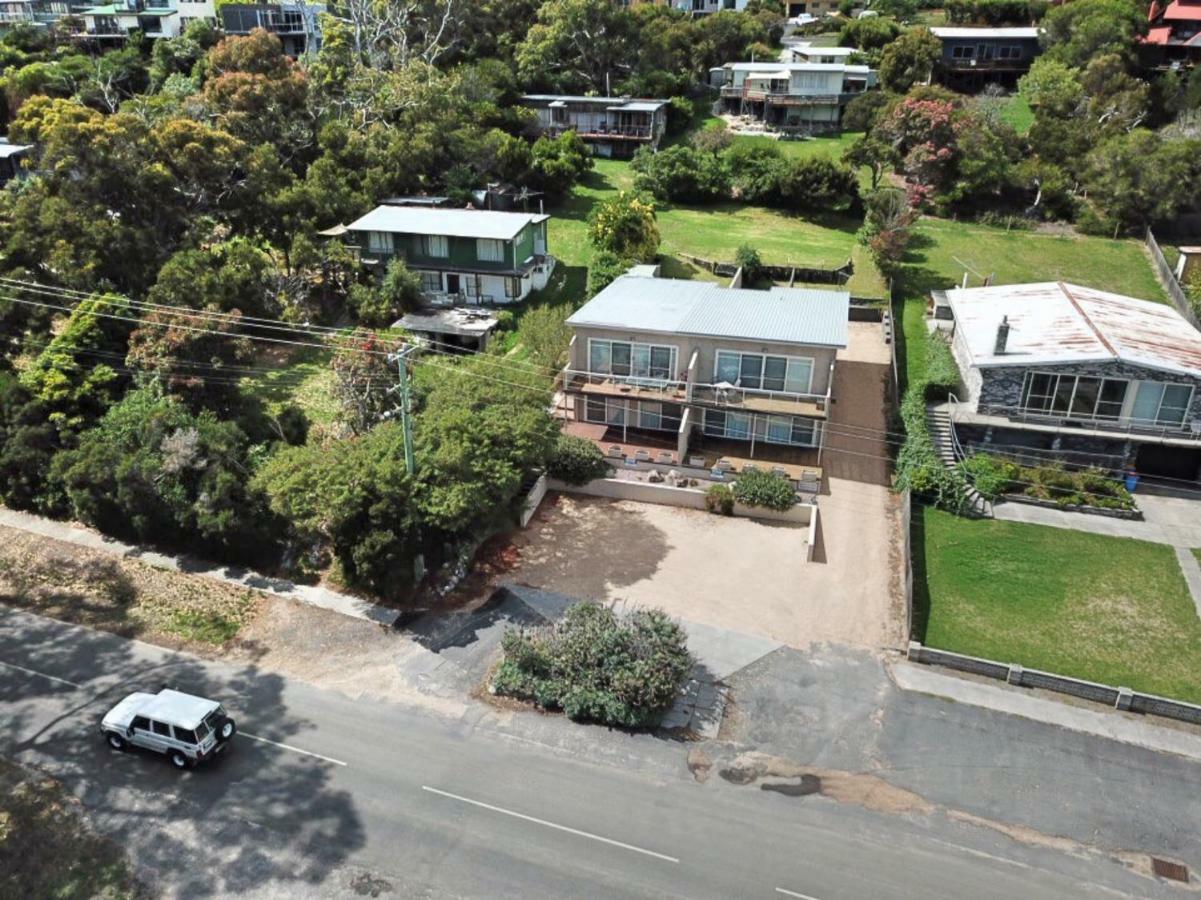 Quarterdeck Apartment Binalong Bay Экстерьер фото
